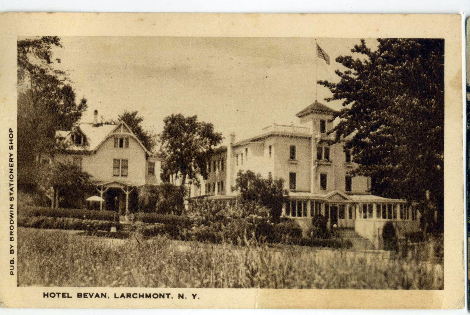 Levi-Collection_Bevan-Hotel-park078_v
