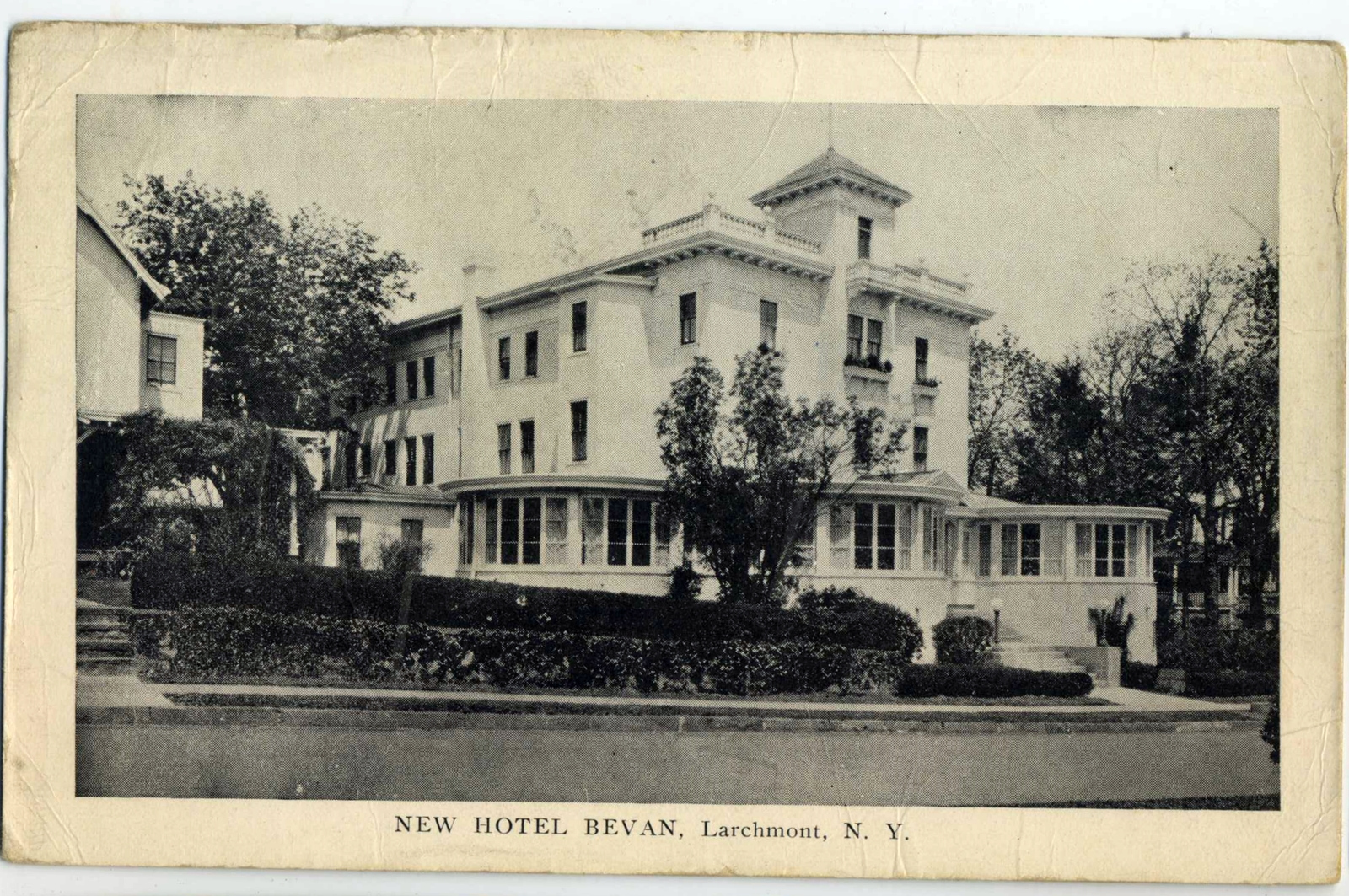 Levi-Collection_Bevan-Hotel-park078_x