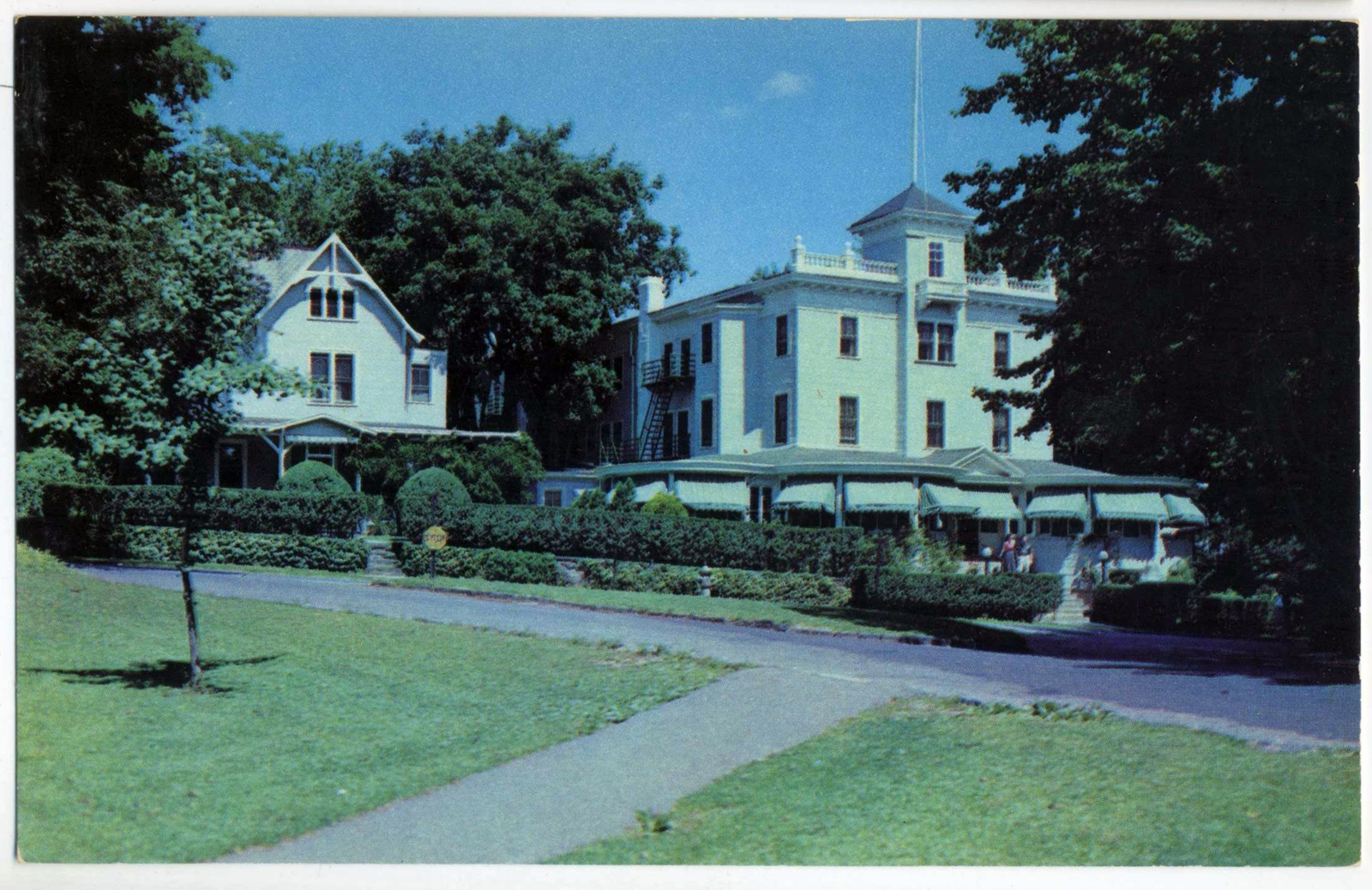 Levi-Collection_Bevan-Hotel-park078_z