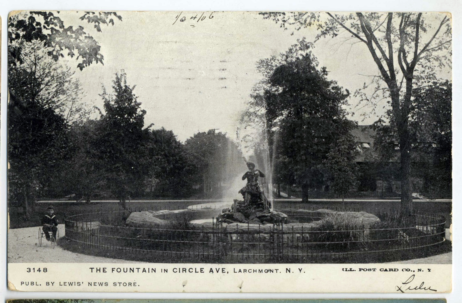 Levi-Collection_Fountain-Park-g