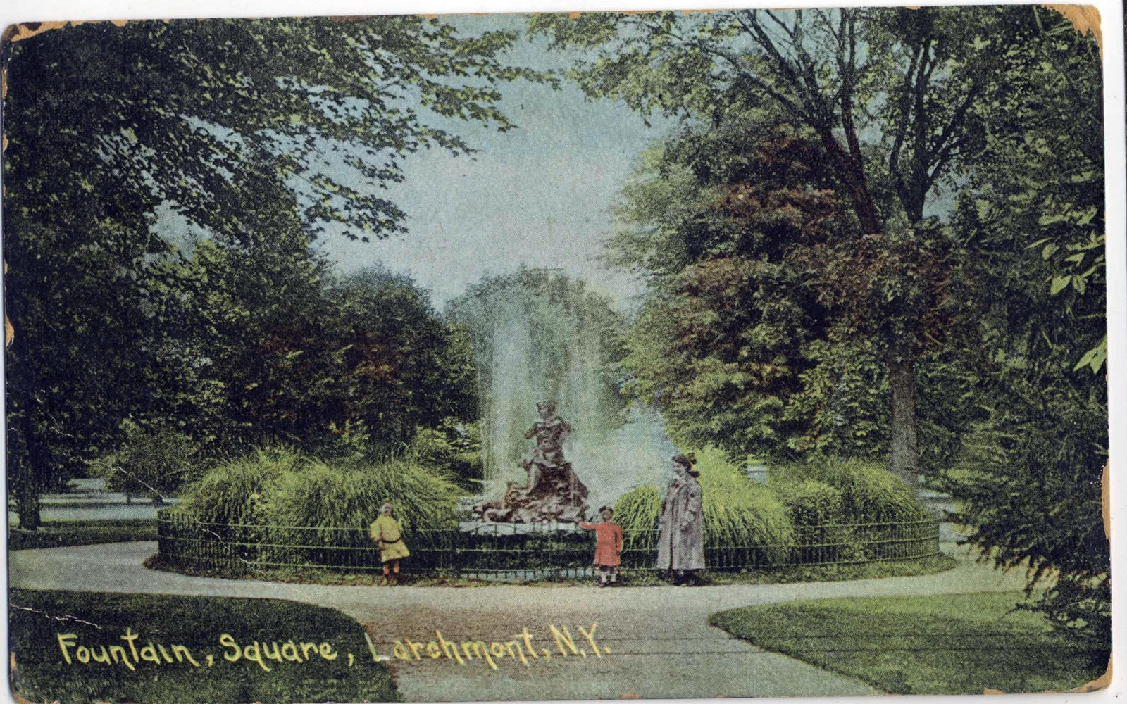 Levi-Collection_Fountain-Park-i