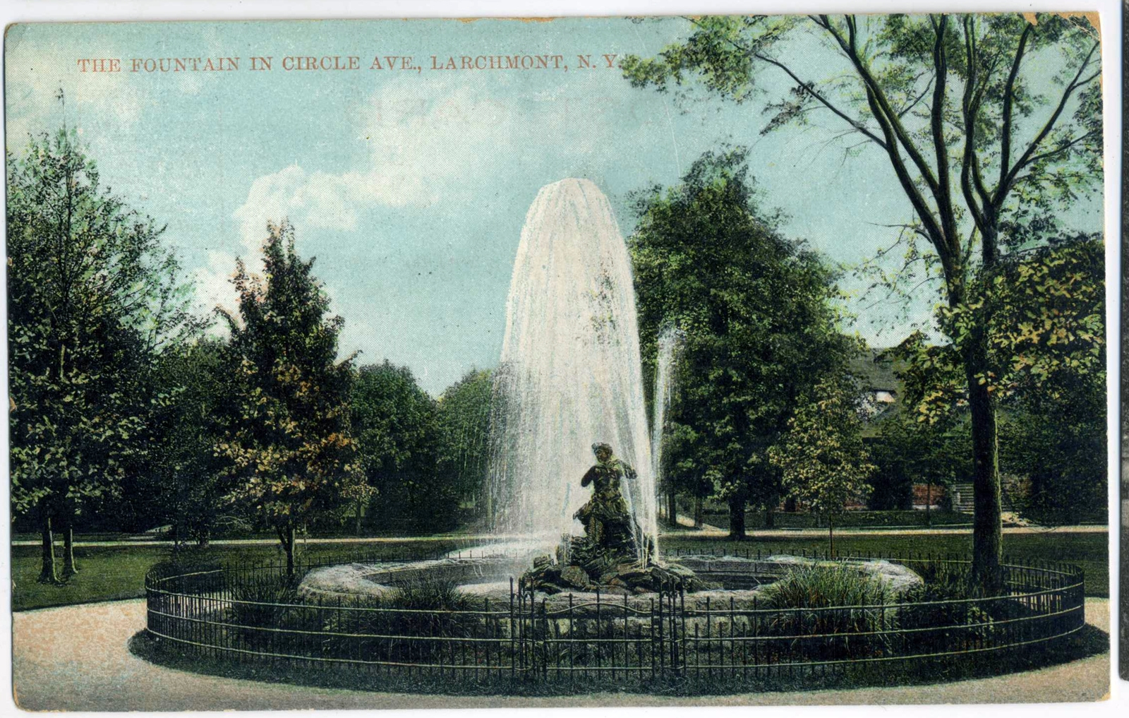 Levi-Collection_Fountain-Park-j