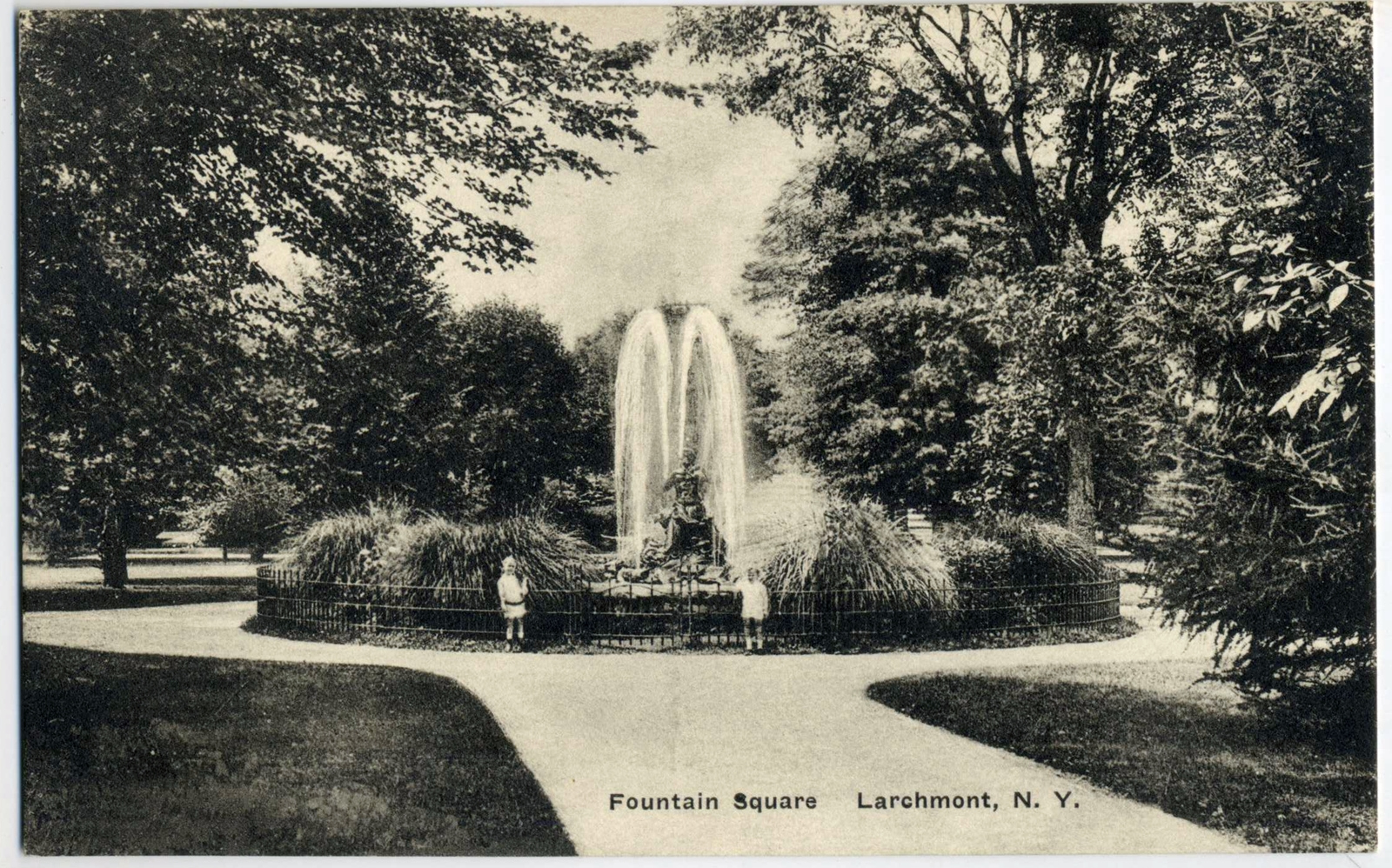 Levi-Collection_Fountain-Park-p