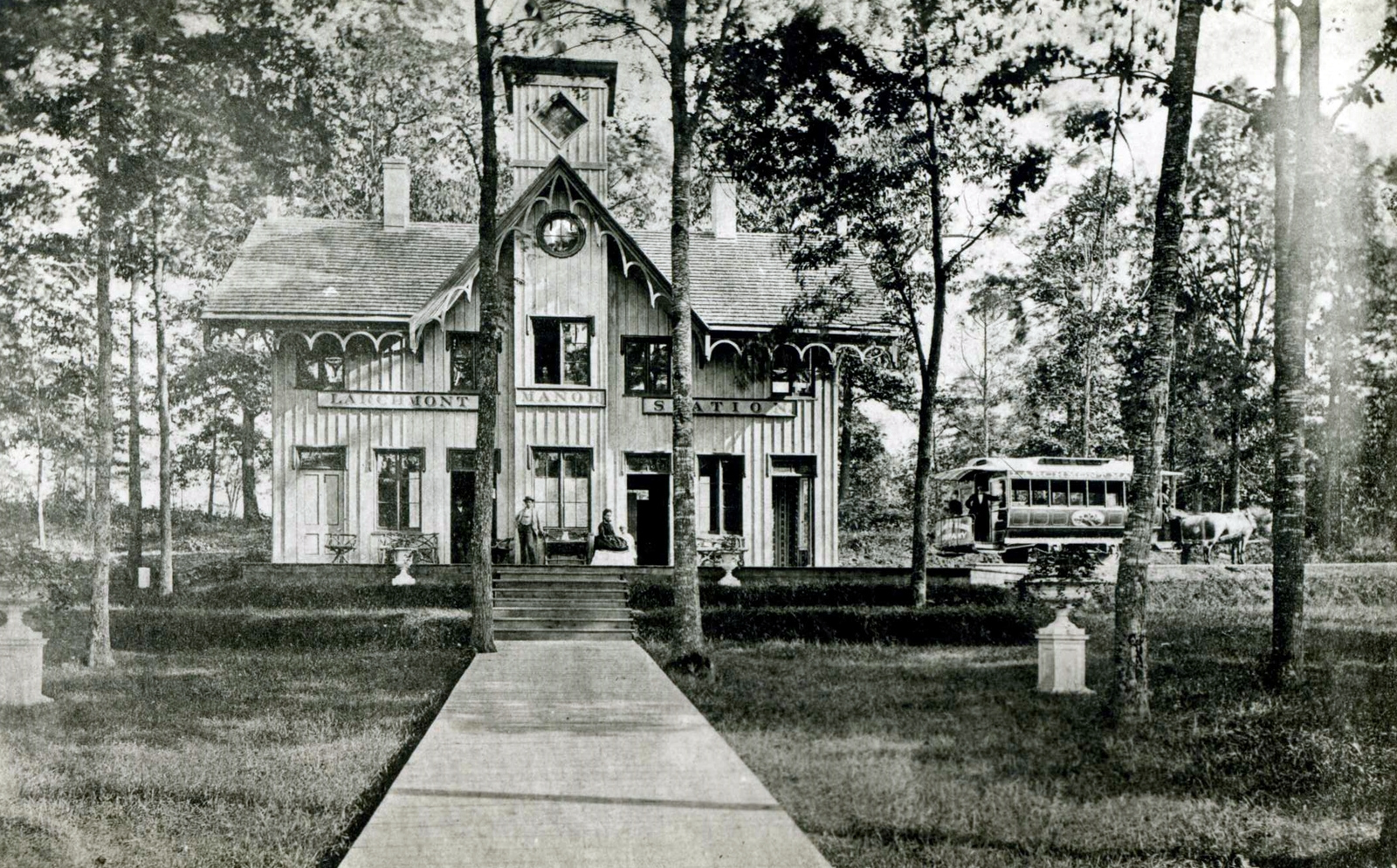 Levi-Collection_Larchmont-Manor-Station-a