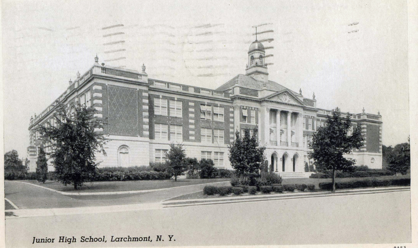 Levi-Collection_Mamaroneck-Junior-High-School-g