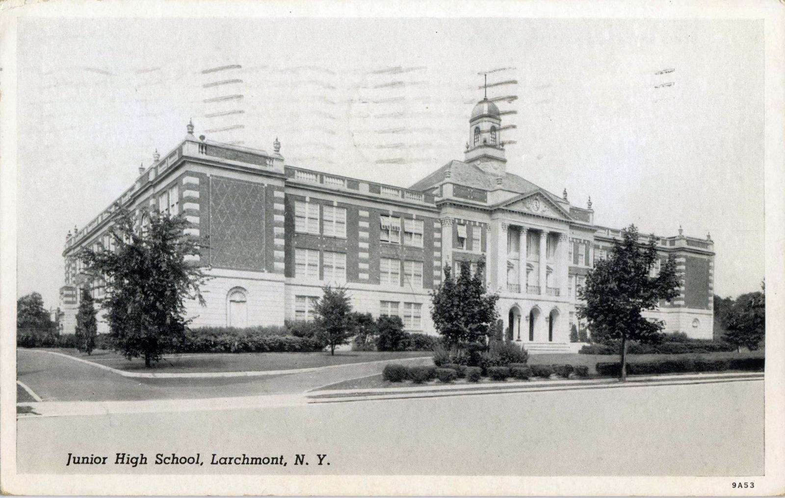 Levi-Collection_Mamaroneck-Junior-High-School-h