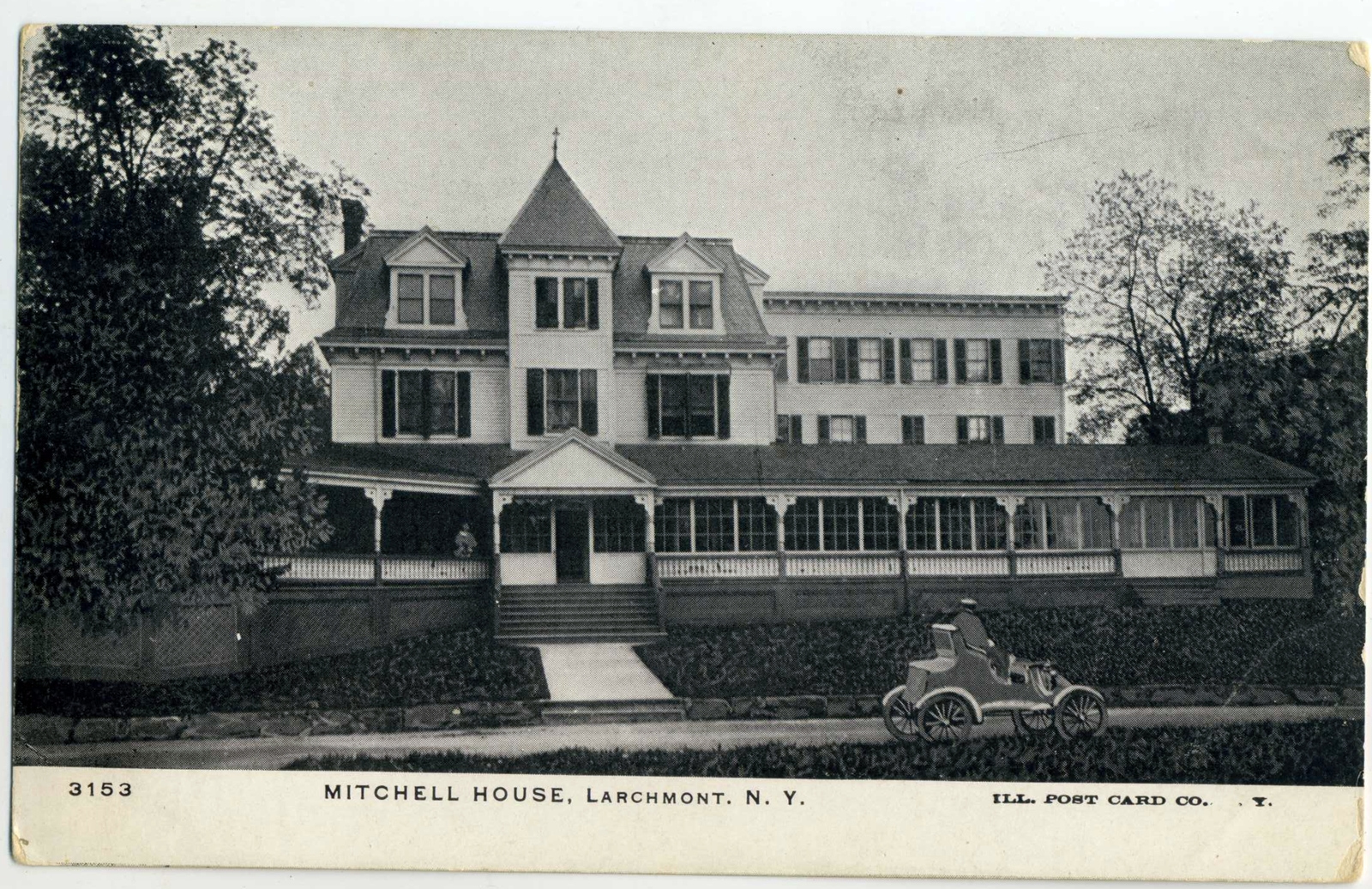 Levi-Collection_Mitchell-House-a
