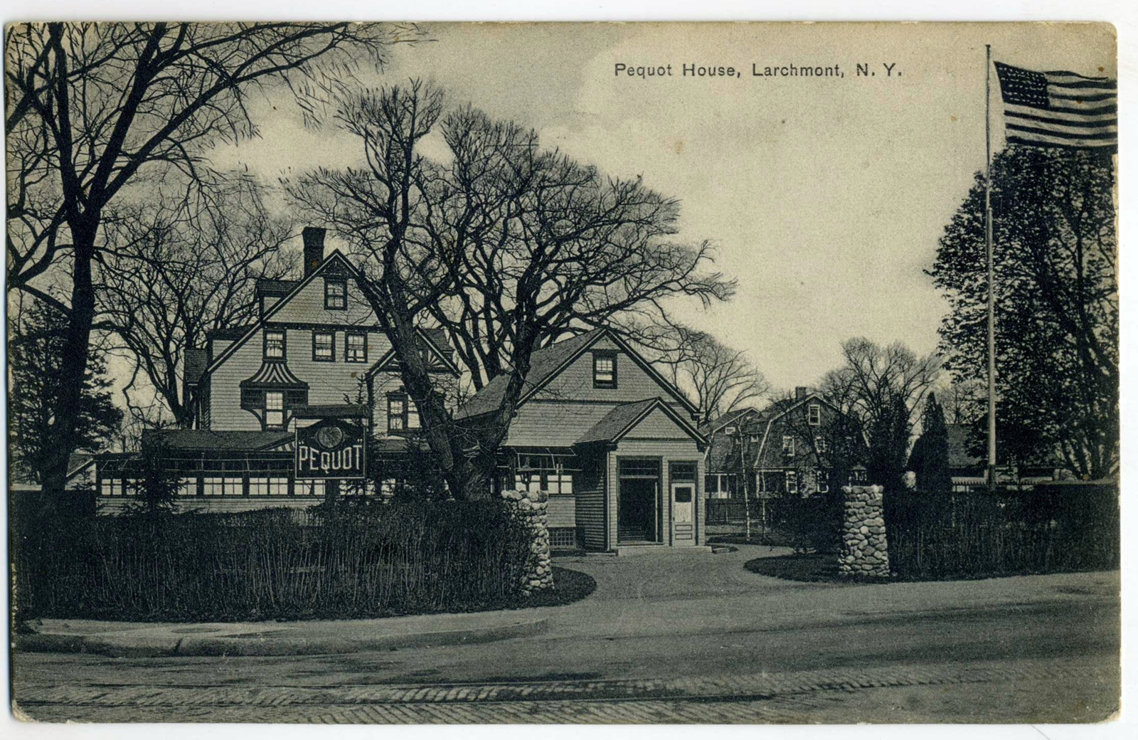Levi-Collection_Pequot-House-a