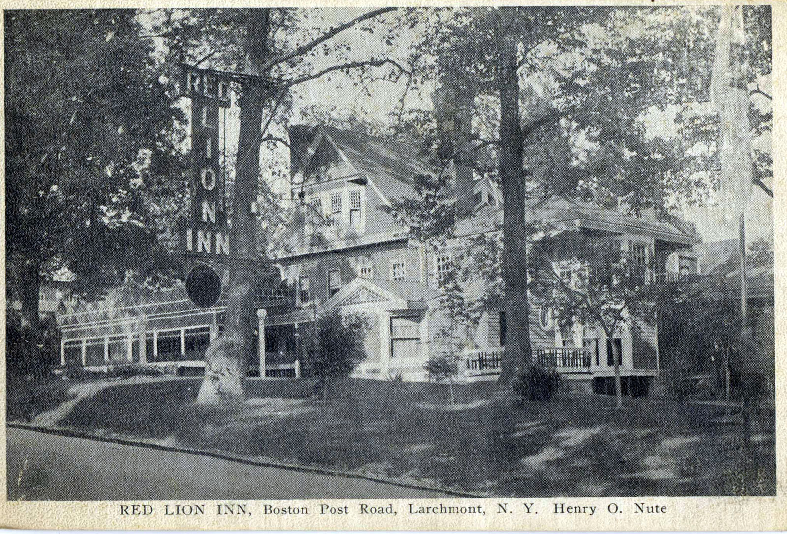 Levi-Collection_Red-Lion-Inn-bpr1289_p