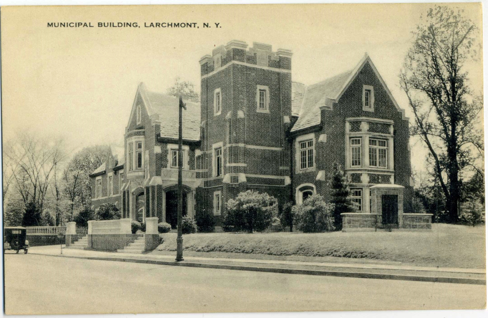 Levi-Collection_Village-Hall-larchmont120-b